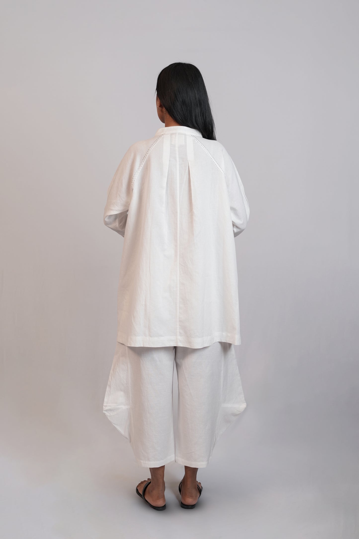 Neer co-ord - White